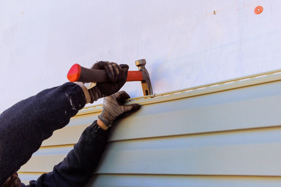 How To Ensure A Smooth Siding Replacement With Stucco in Houston, TX